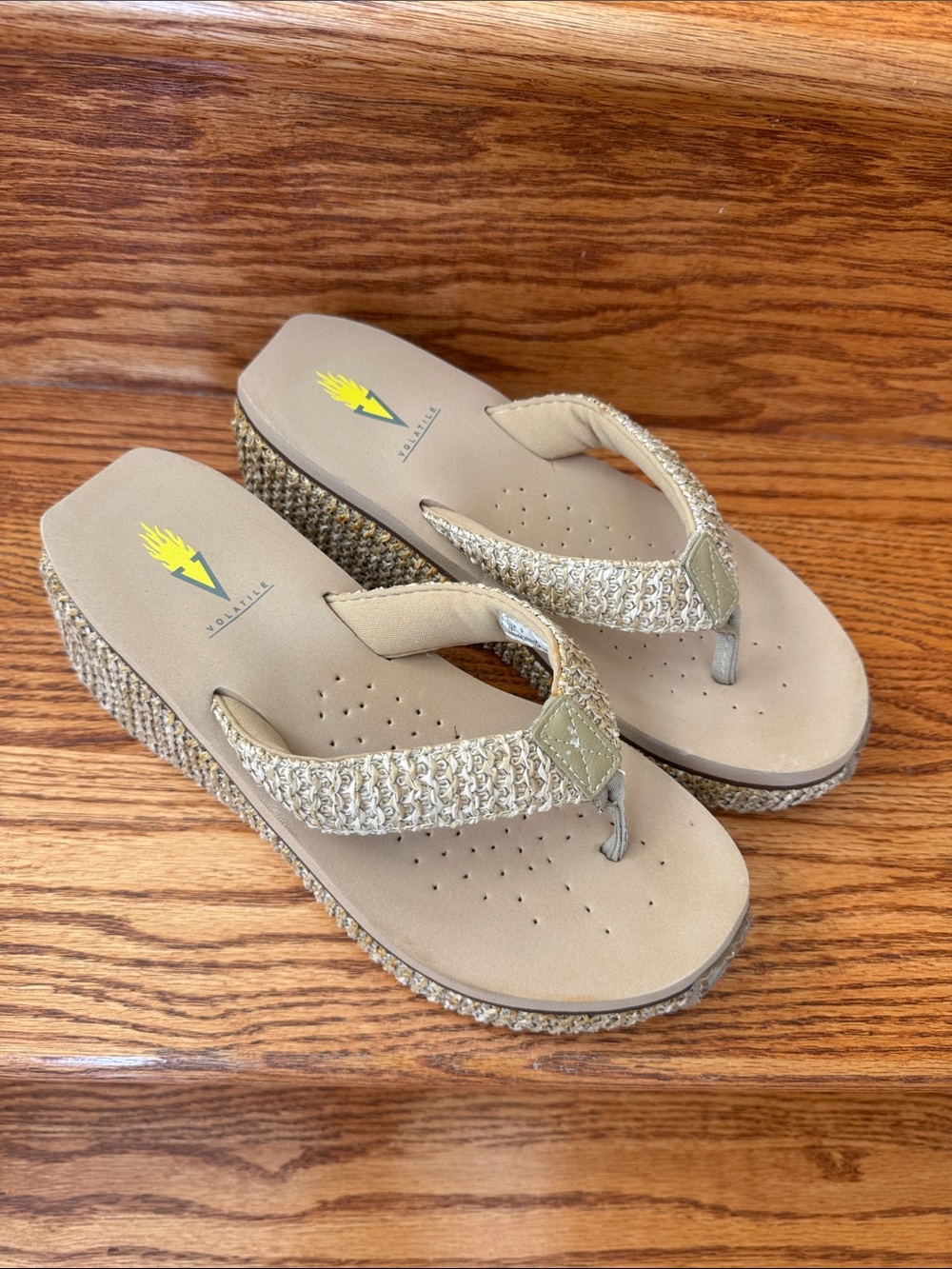 Volatile Wedge Flip Flop Sandals in Beige with Braided Straps size 9